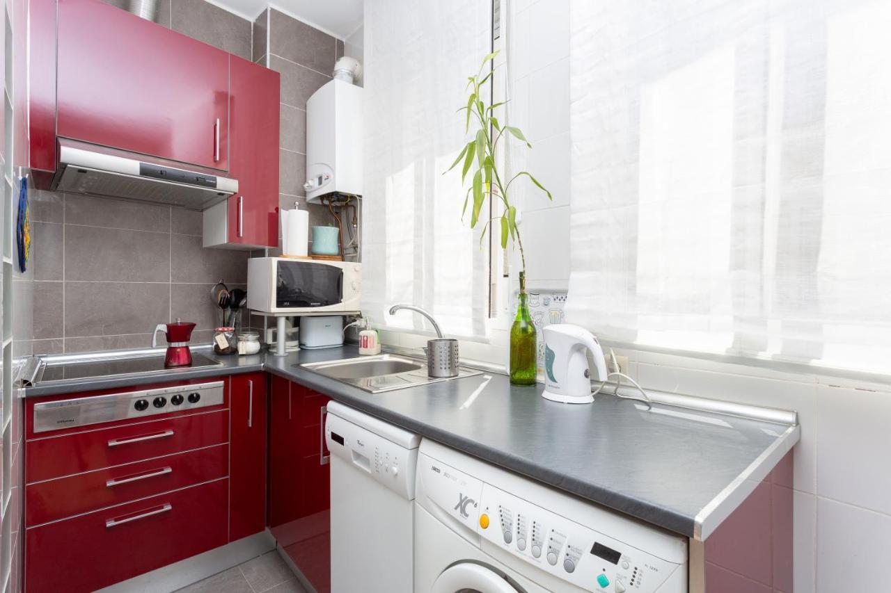 Amparo Apartment Madrid Bagian luar foto